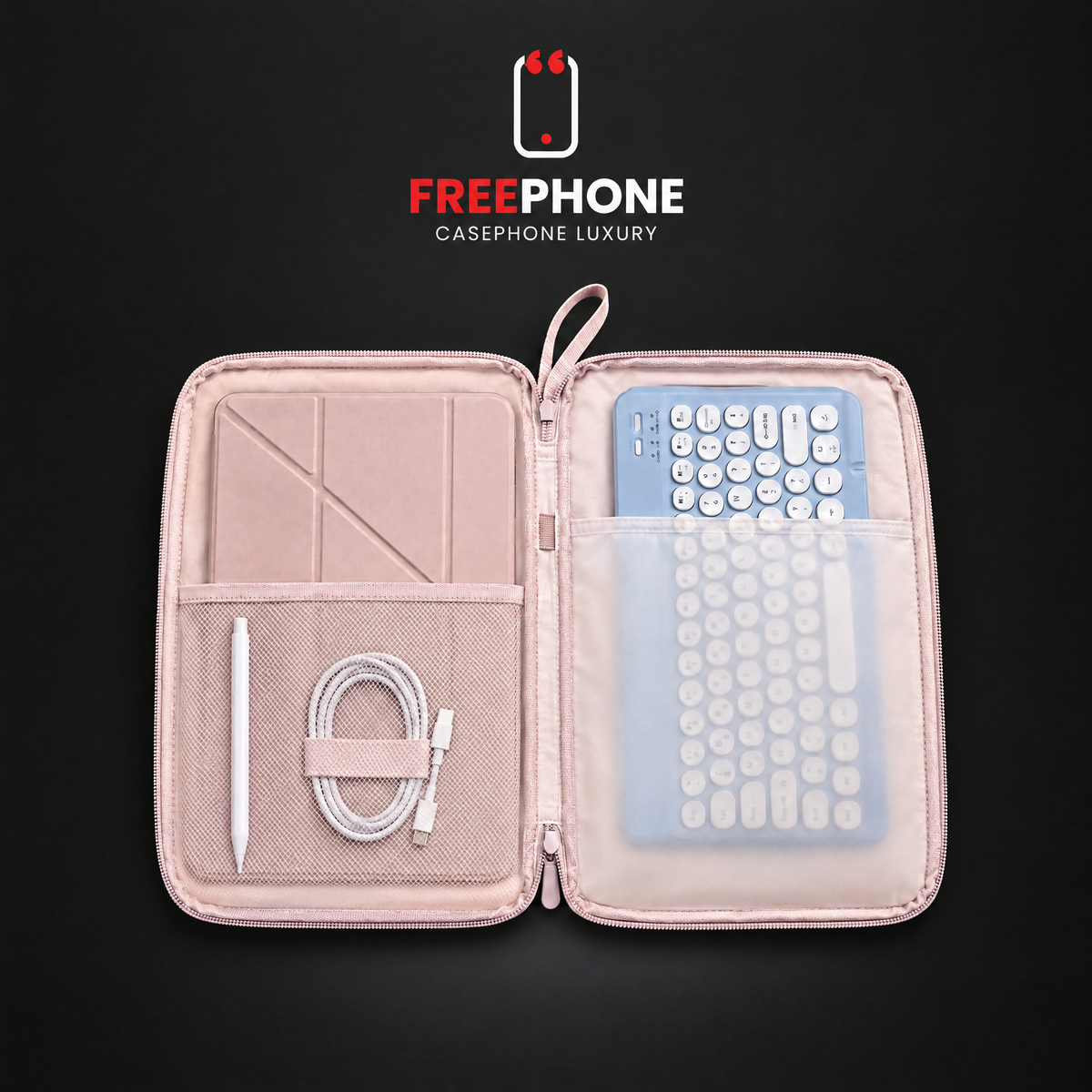 Housse ouverte avec iPad, clavier et stylet